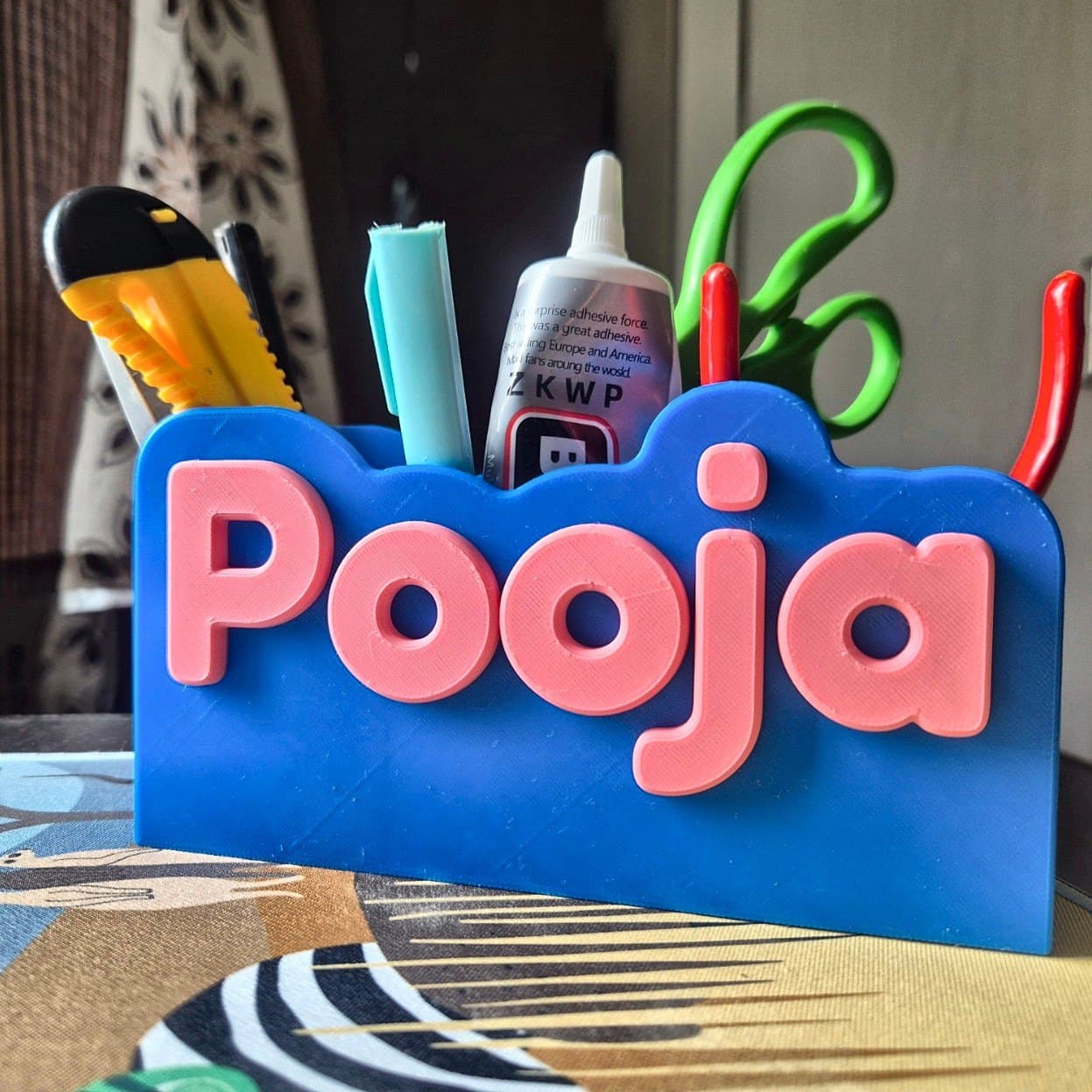 Personalised Name Pen Stand - 3D Printed Kids Desk Organiser with Custom Name — product photo 3