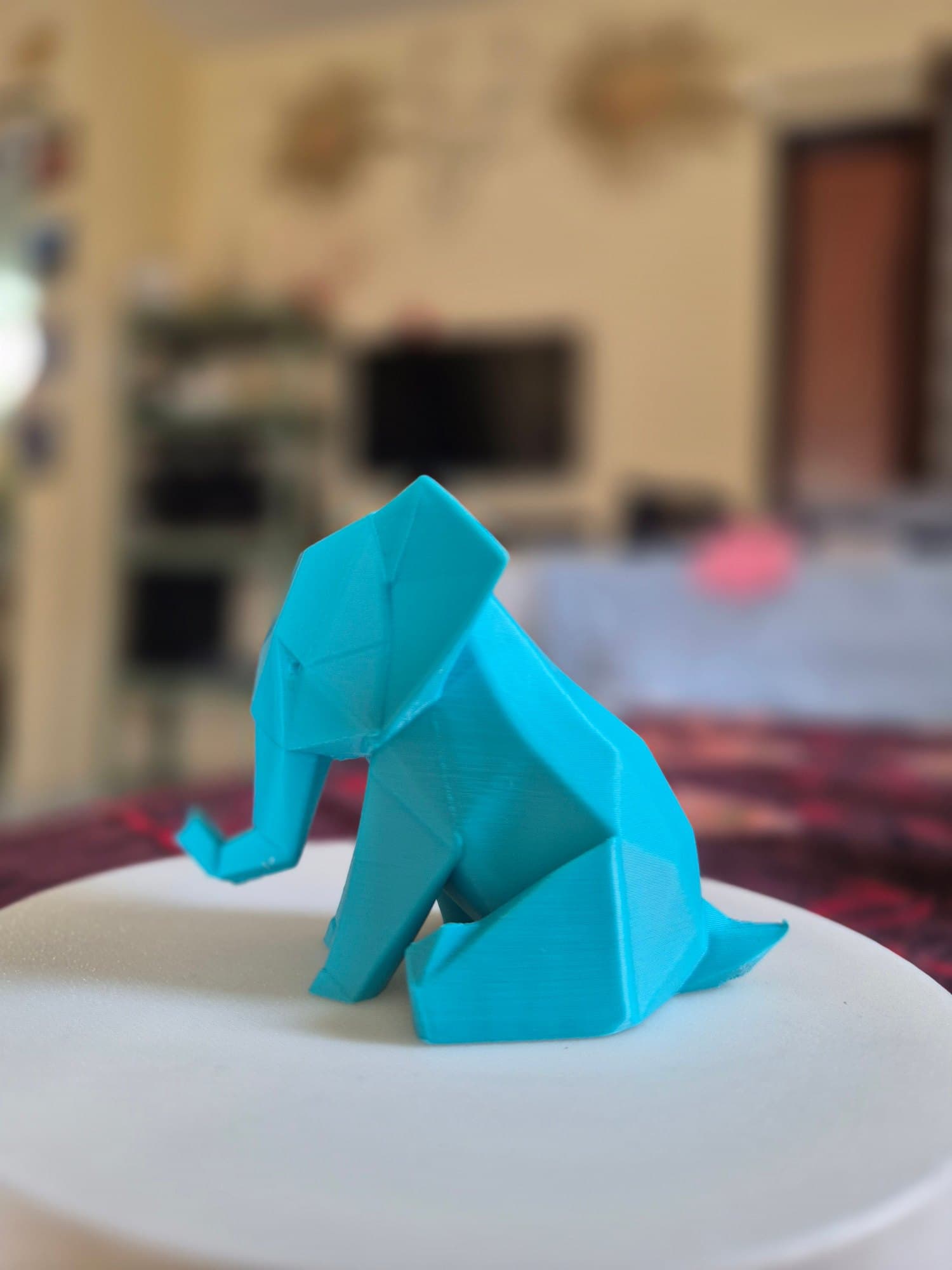Paper Fold Elephant — lit vs unlit view