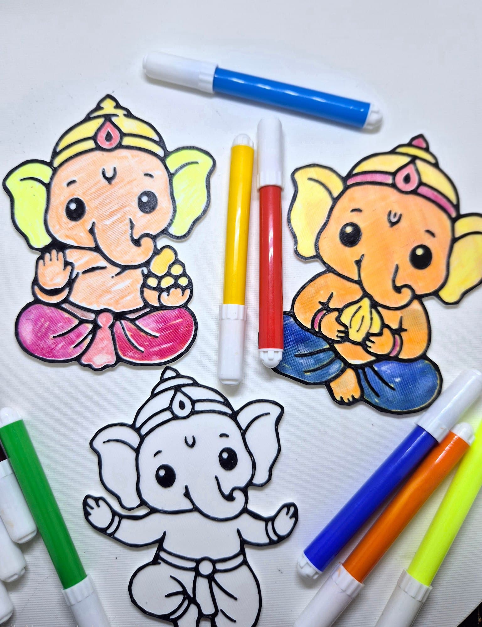 Ganesha Reusable Painting Kit – 3 Plaques & 12 DOMS Pens — main product photo