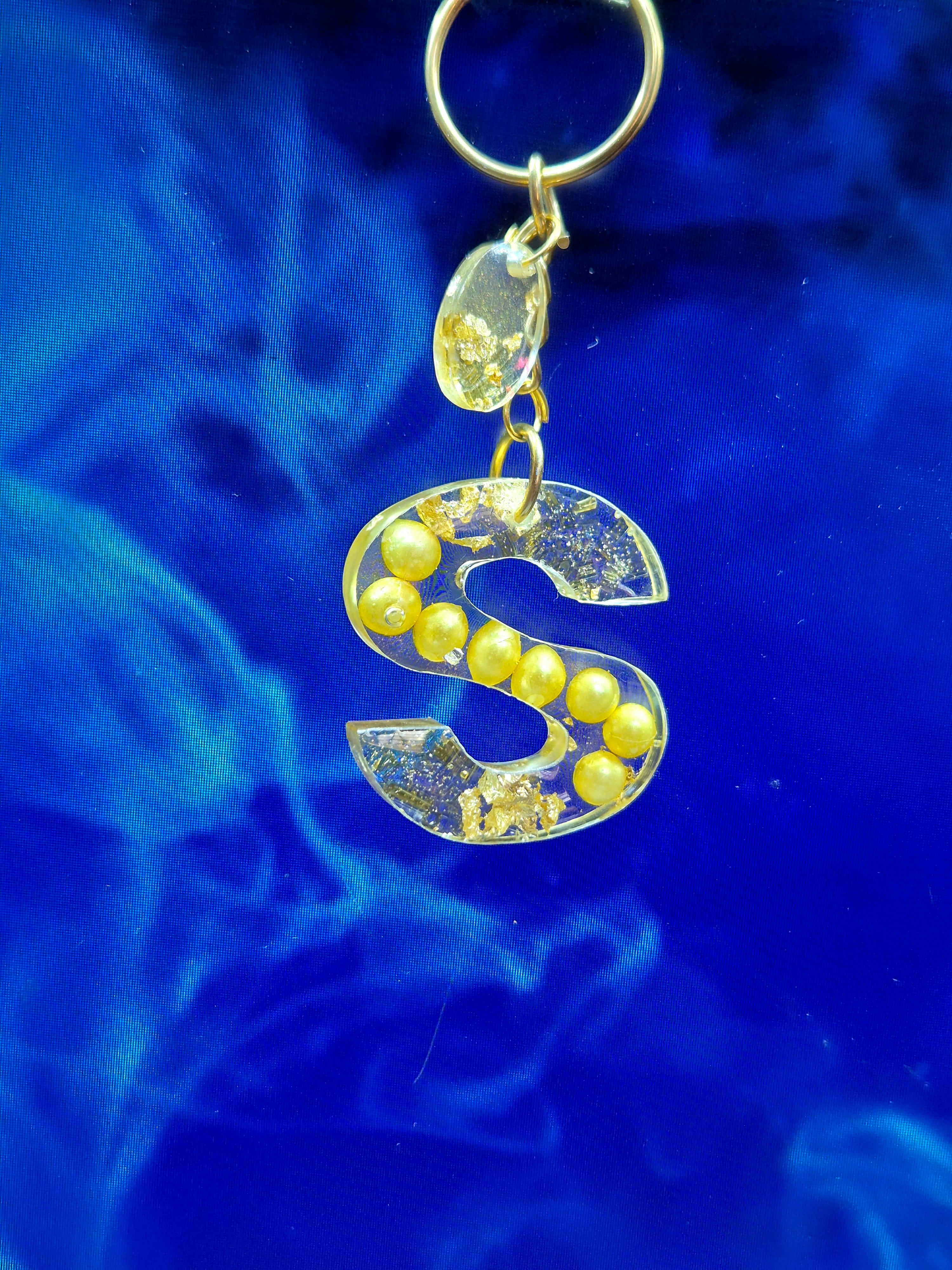 Real Flower Resin Keychain — alternate angle