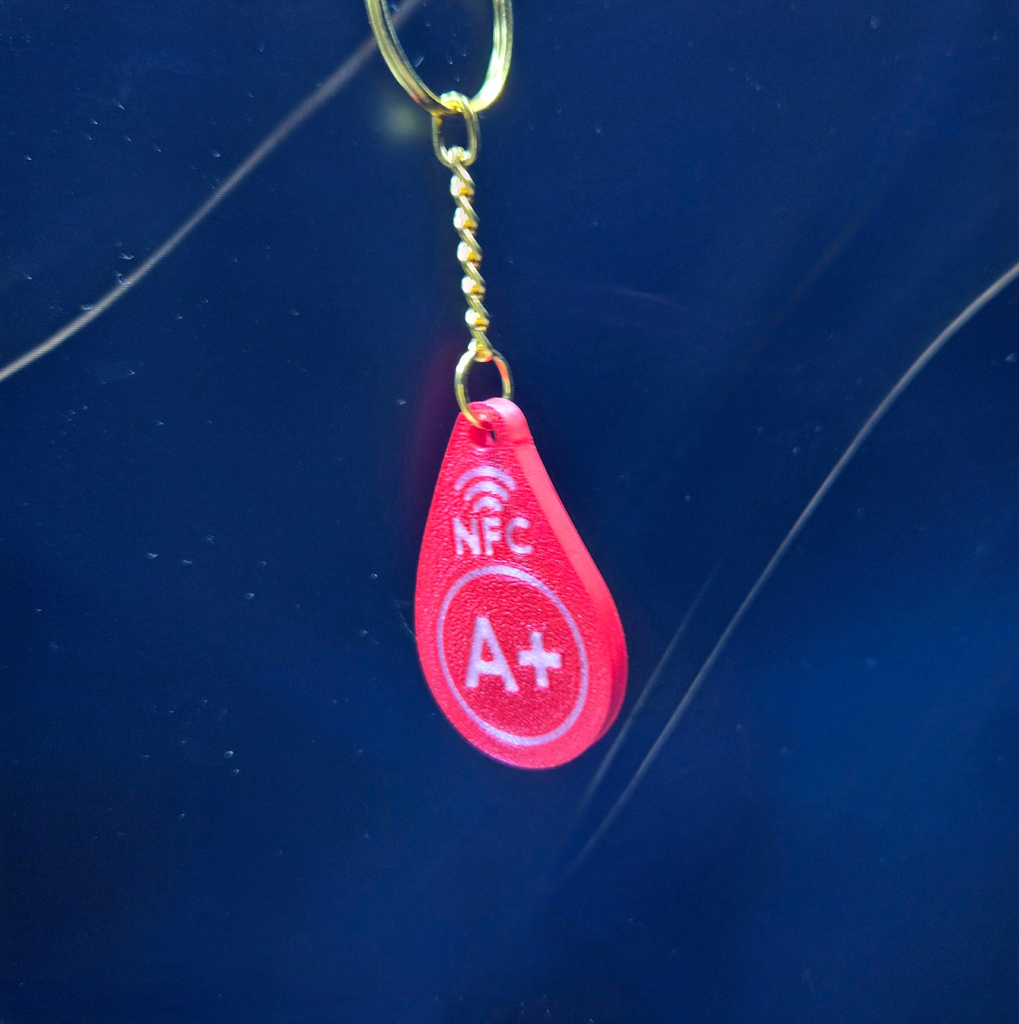 Blood Group Nfc Keychains — detail view 3